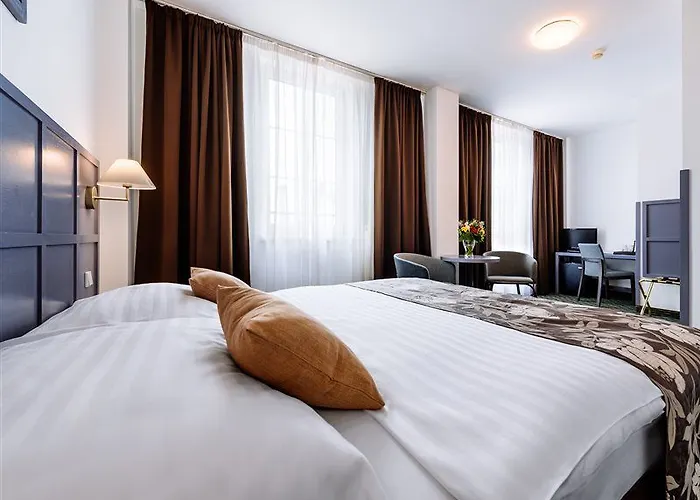 فندق سنترال، براغ 3* براغ