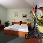 מלון Central Hotel Prague פראג