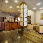 מלון Central Hotel Prague 3*