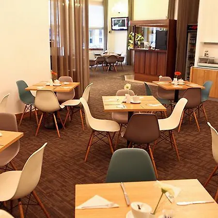Central Hotel Prague Praag