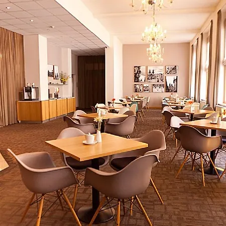 Central Hotel Prague מלון 3*