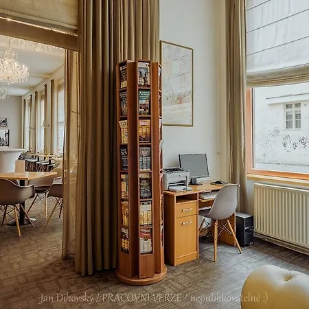 Central Hotel Prague Praag
