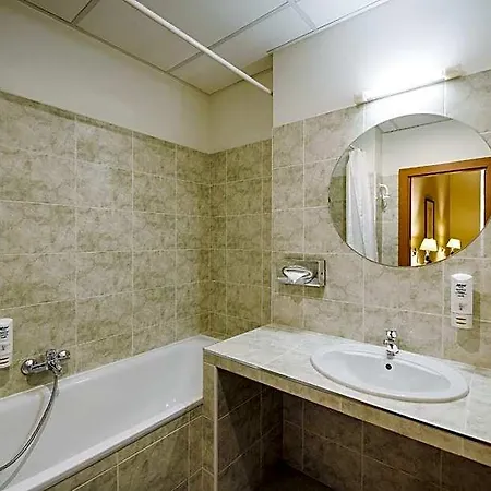 Central Hotel Prague 3*