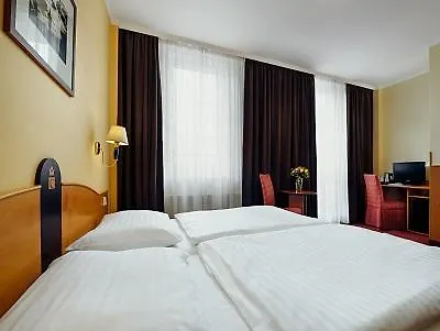 Отель Central Hotel Prague