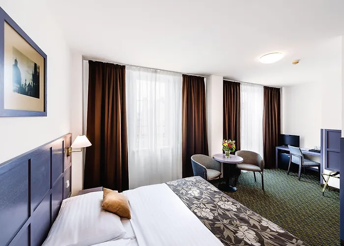 Central Hotel Prague Hotell 3*