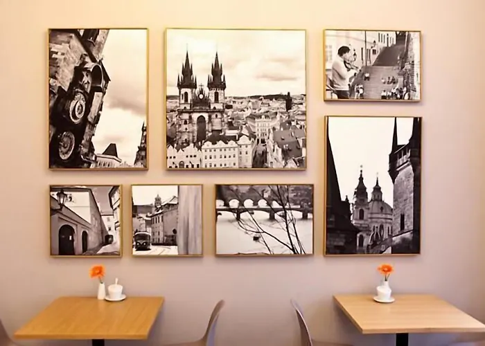 Central Hotel Prague Hotell 3*