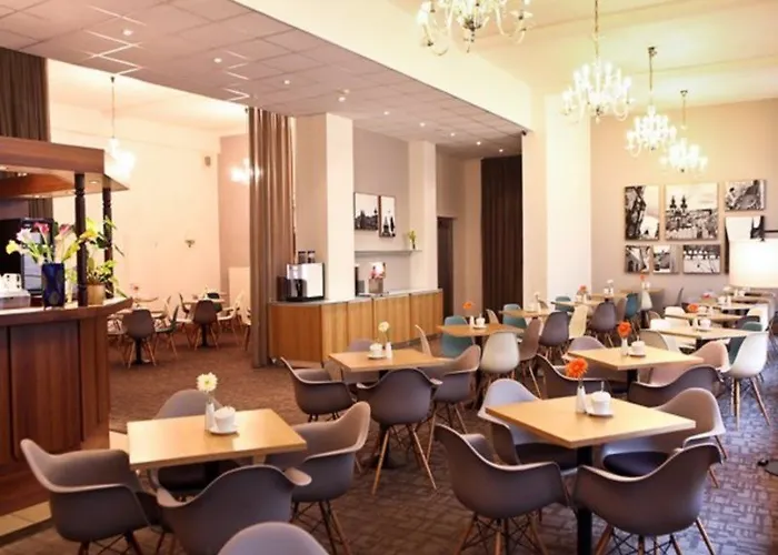 Hotell Central Hotel Prague 3*