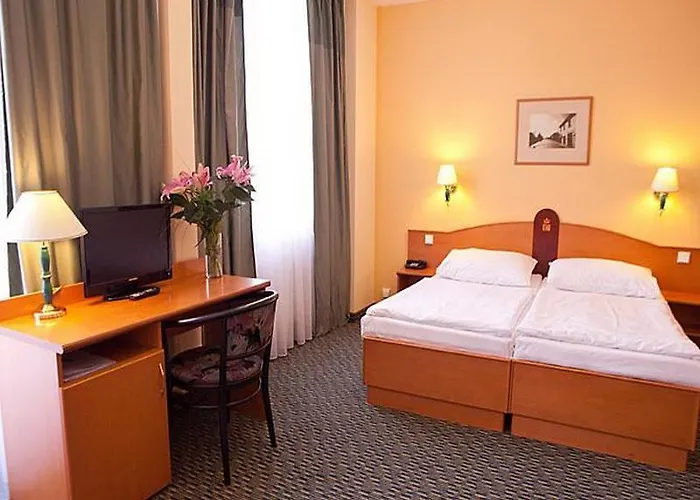 Central Hotel Prague Hotell 3*