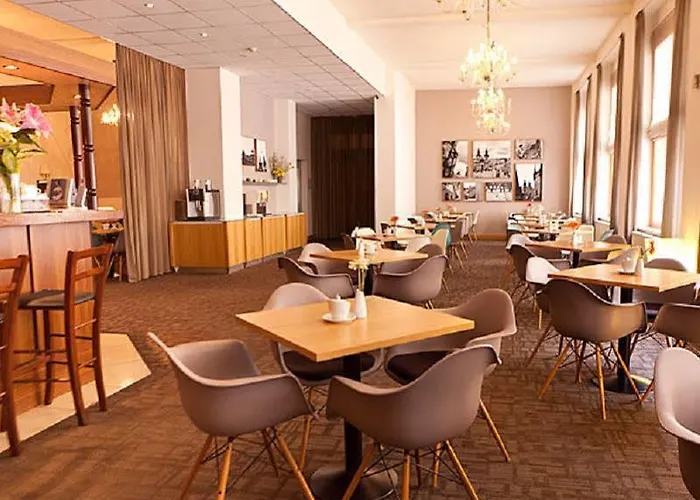 Central Hotel Prague Hotell 3*